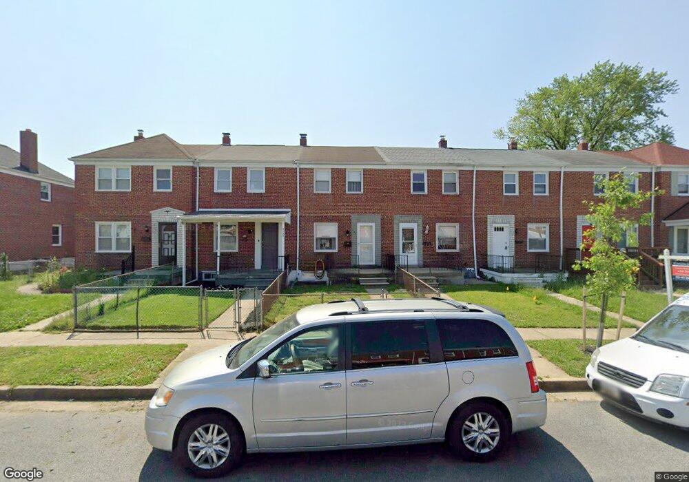 2122 Redthorn Rd, Middle River, MD 21220 - photo 1