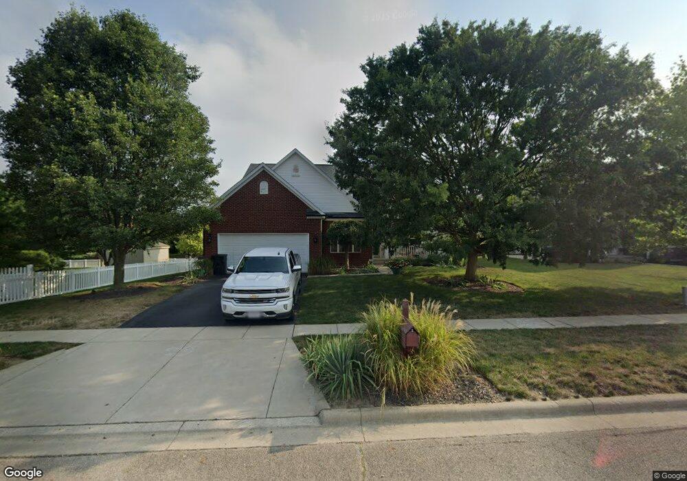 360 Hillcrest Dr, Circleville, OH 43113 - photo 1