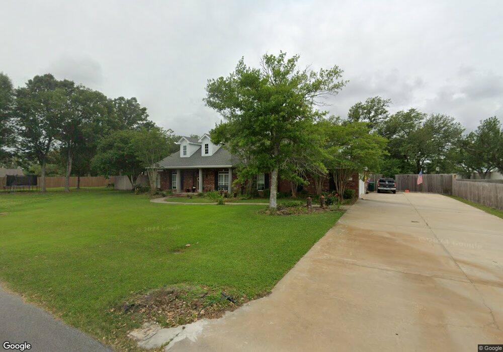 6051 W Kade Ln, Lake Charles, LA 70605 - photo 1