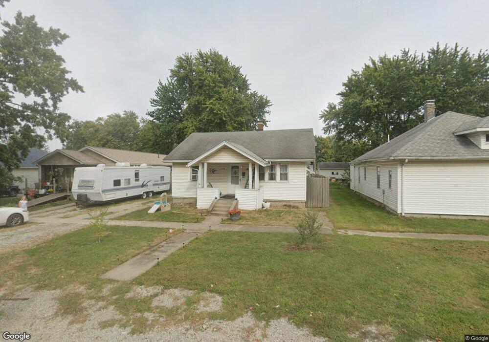808 N 11th St, Mattoon, IL 61938 - photo 1