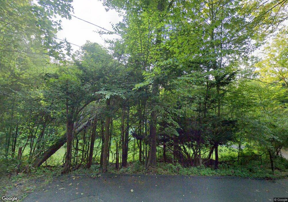 142 Wadhams Rd, Bloomfield, CT 06002 - photo 1