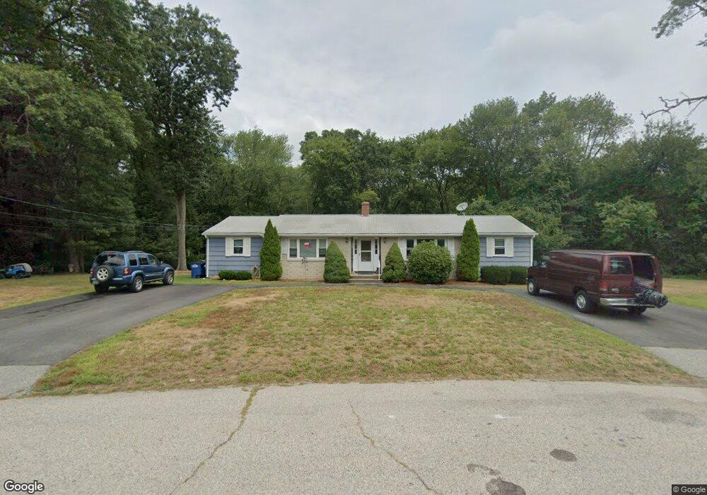 185 Pine River Dr, North Kingstown, RI 02852 - photo 1