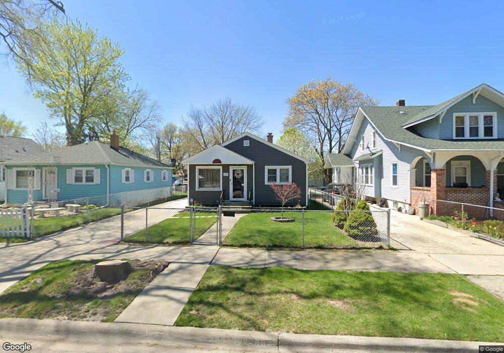 224 Washington Park, Waukegan, IL 60085 - photo 1