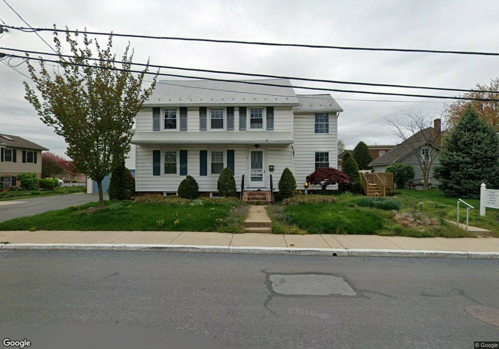 15 N Custer Ave, New Holland, PA 17557 - photo 1