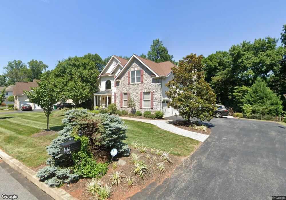 37 Beech Tree Dr, Glen Mills, PA 19342 - photo 1