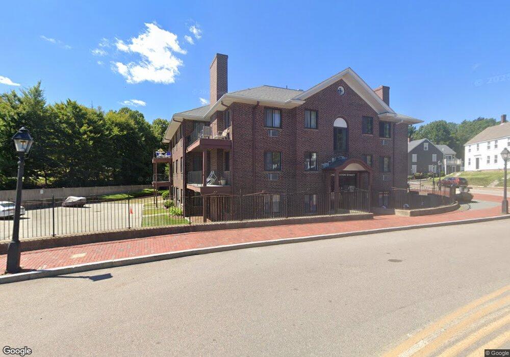 1 Station St unit 2-6, Hingham, MA 02043 - photo 1