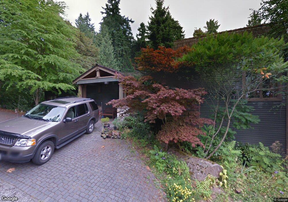 4547 Ferncroft Rd, Mercer Island, WA 98040 - photo 1