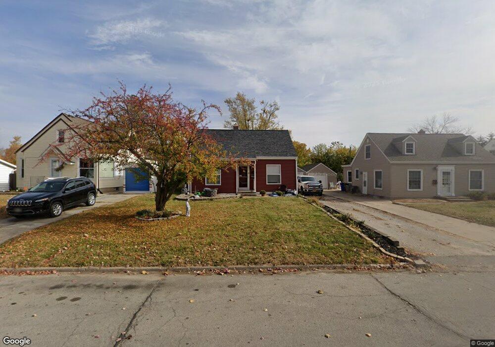 616 30th St SE, Cedar Rapids, IA 52403 - photo 1