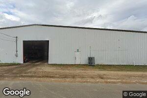 18 S Claxton Ave, Claxton, GA 30417