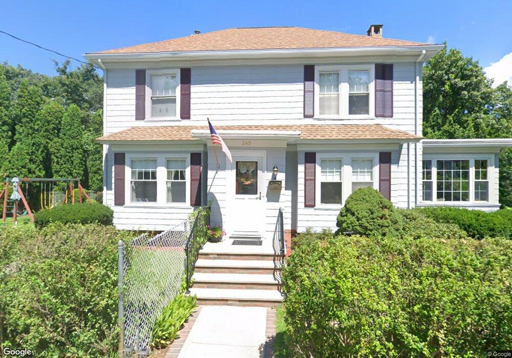 245 Oakland Ave, Methuen, MA 01844 - photo 1