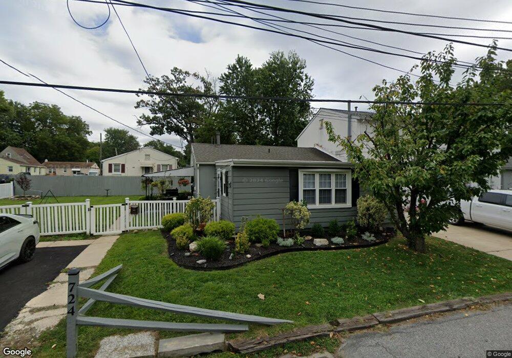 724 Pennsylvania Ave, Wallingford, PA 19086 - photo 1