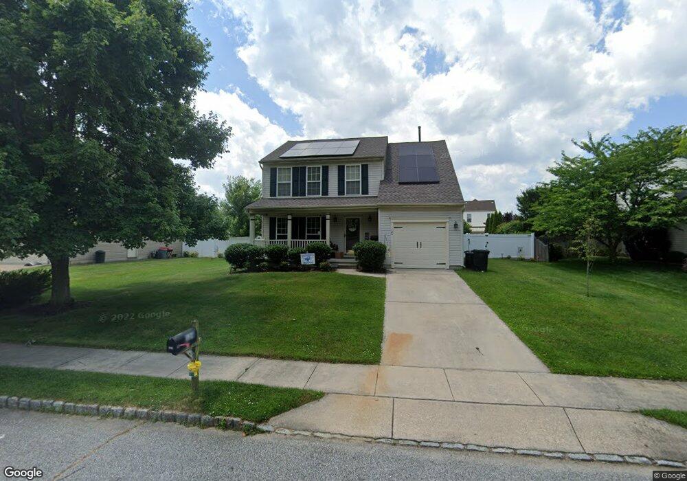 124 Revere Dr, Woodbury, NJ 08096 - photo 1