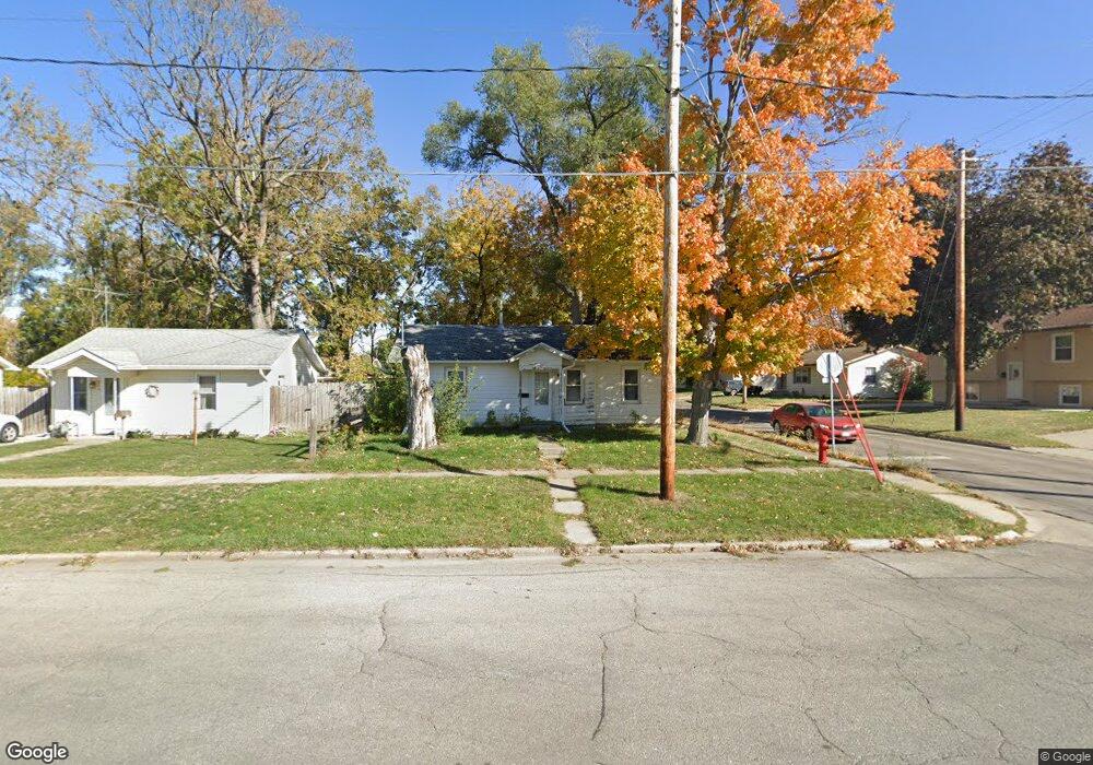 802 E 7th St N, Newton, IA 50208 - photo 1