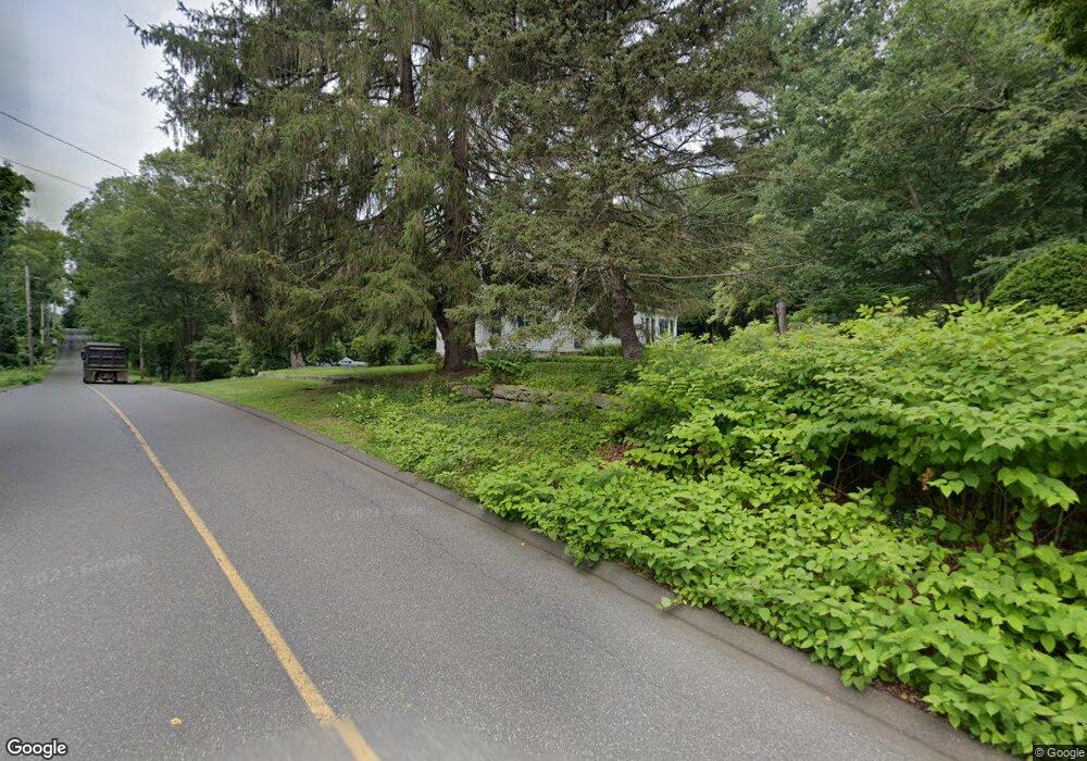 32 Hi Barlow Rd, Newtown, CT 06470 - photo 1