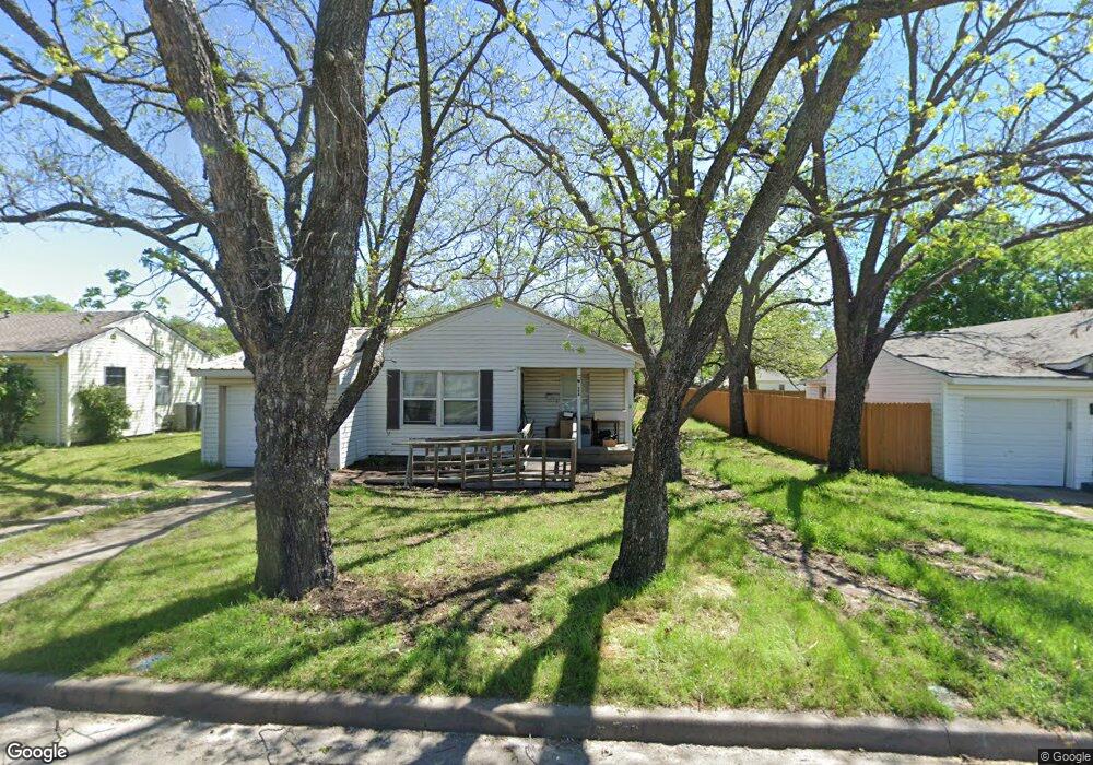 1304 Oliver St, Weatherford, TX 76086 - photo 1