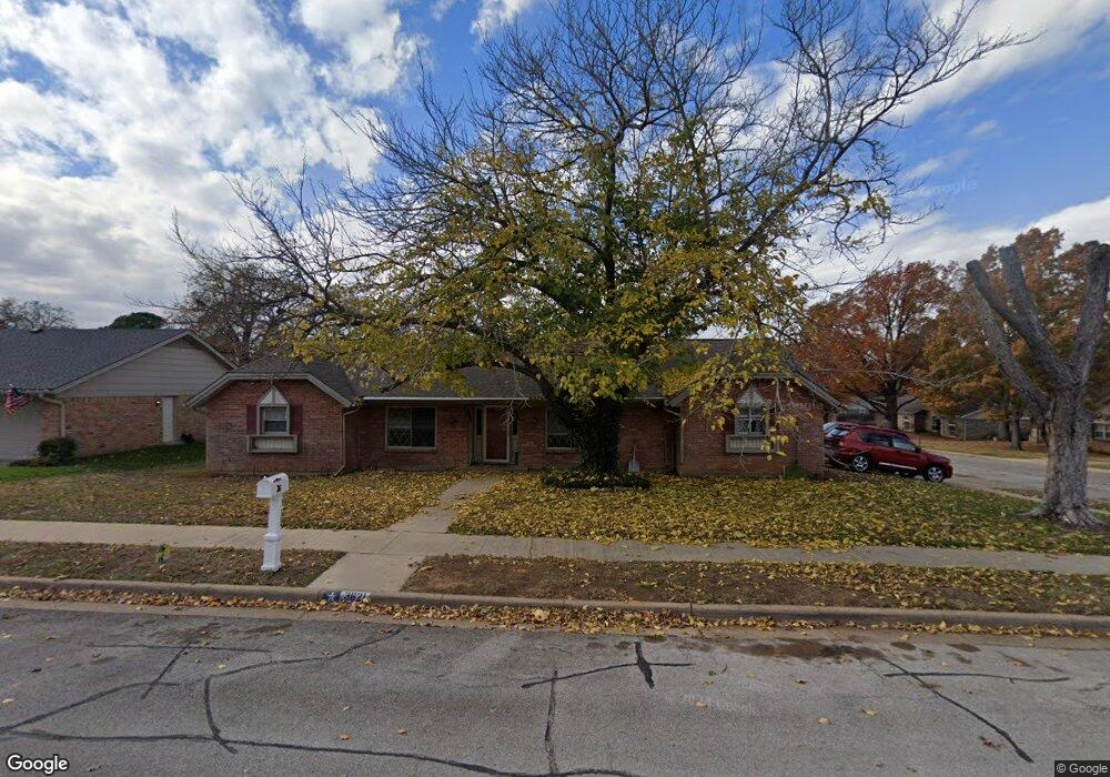 3621 Berwick Ln, Bedford, TX 76021 - photo 1