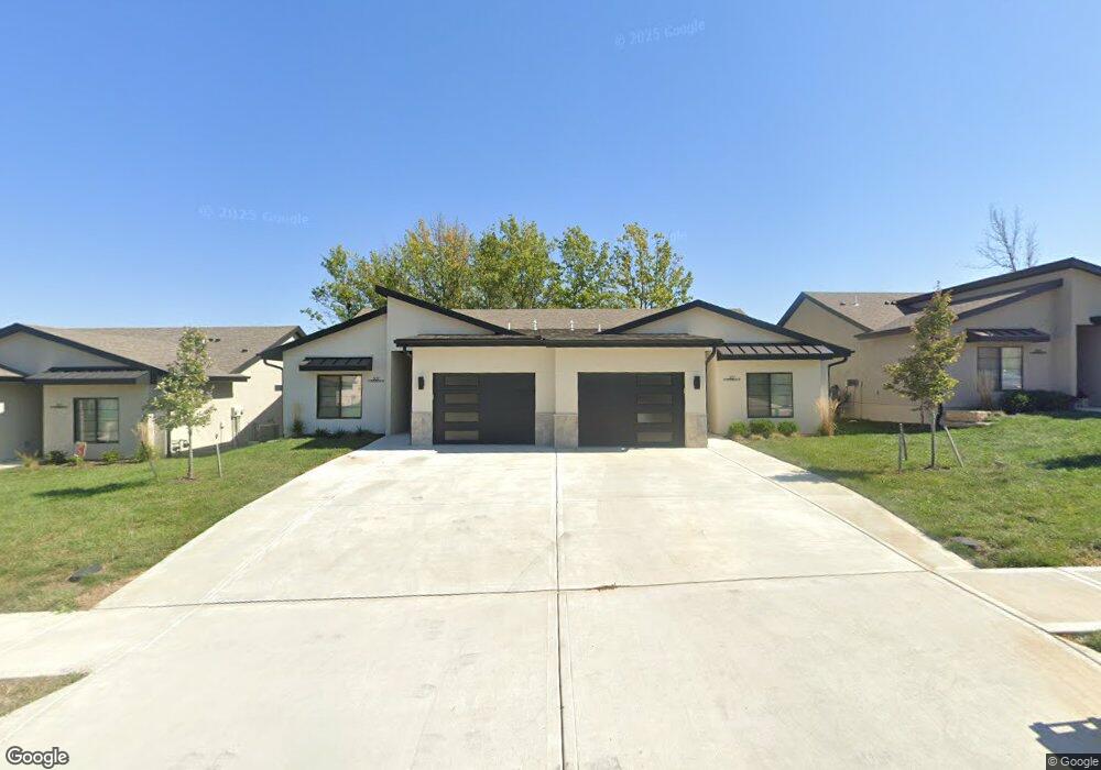 307 N Franklin St, Raymore, MO 64083 - photo 1