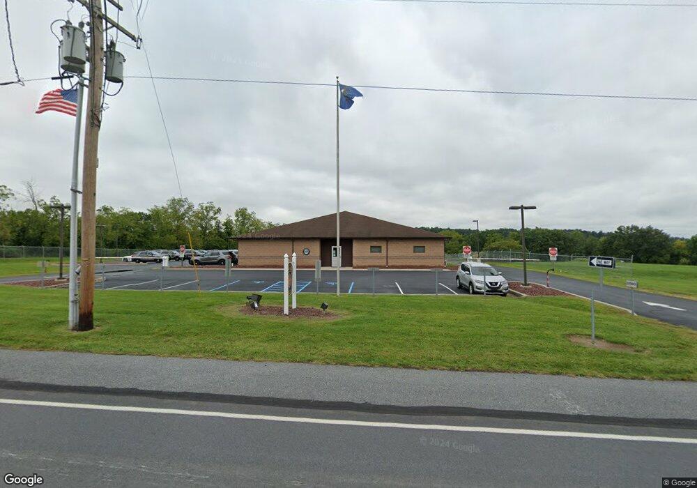 654 Bangor Rd unit 2, Easton, PA 18040 - photo 1