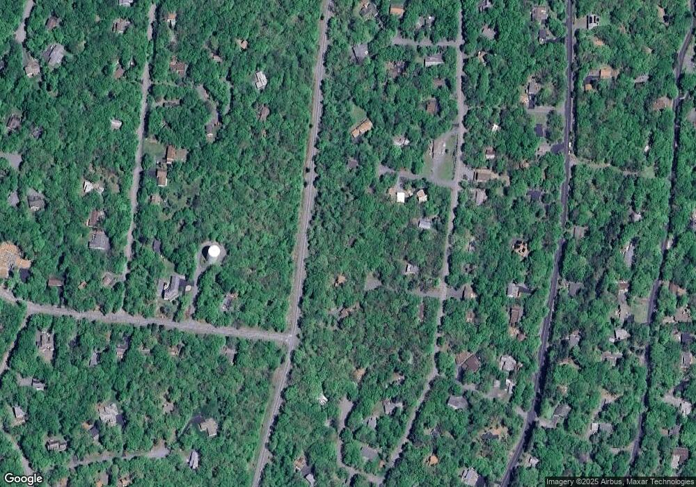 804 Towhee Ct, Hawley, PA 18428 - photo 1