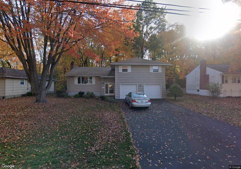 107 Northbrook Dr, West Hartford, CT 06117 - photo 1