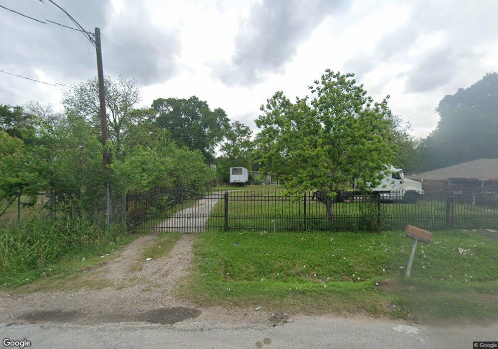 1523 Schilder Dr, Houston, TX 77093 - photo 1