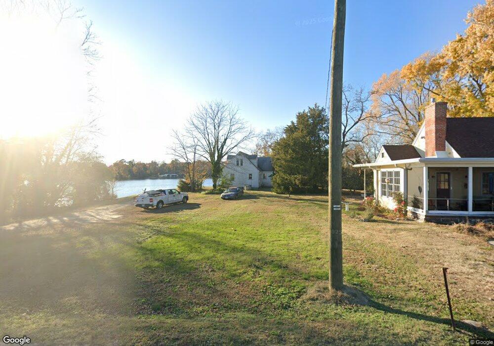 1146 Johns Neck Rd, Weems, VA 22576 - photo 1