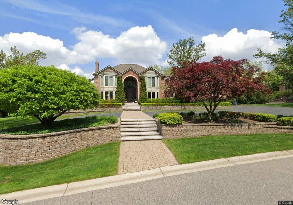 2951 Chestnut Run Dr, Bloomfield Hills, MI 48302 - photo 1