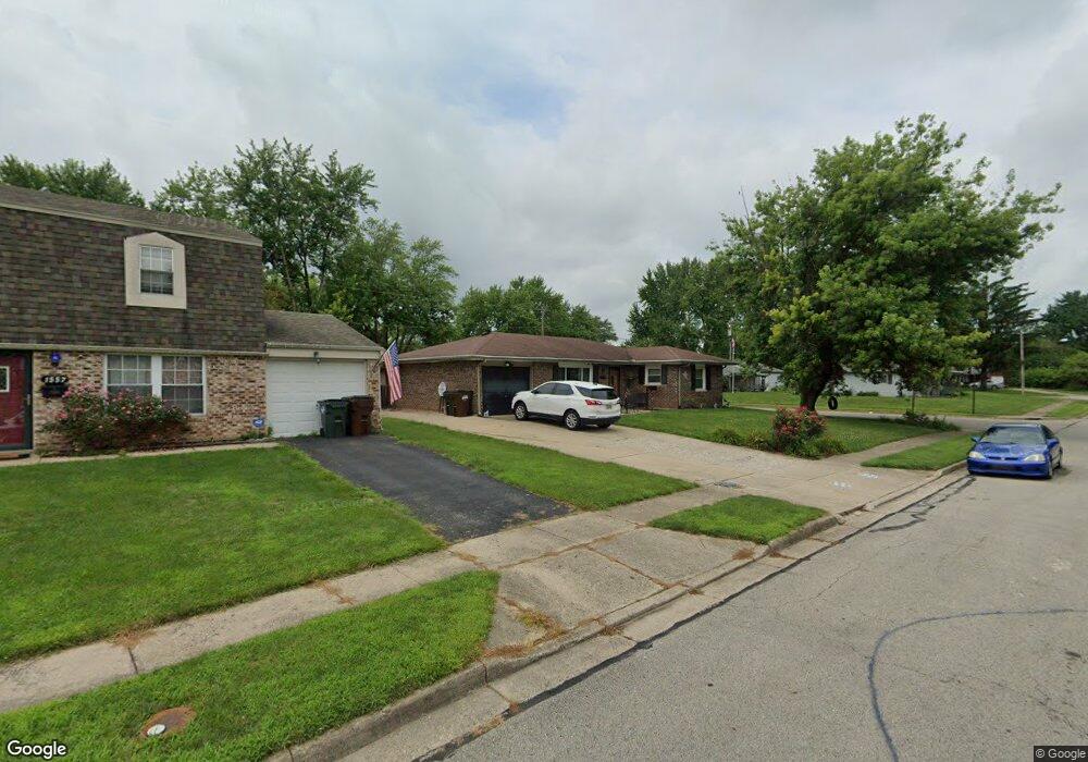 1571 Texas Dr, Xenia, OH 45385 - photo 1