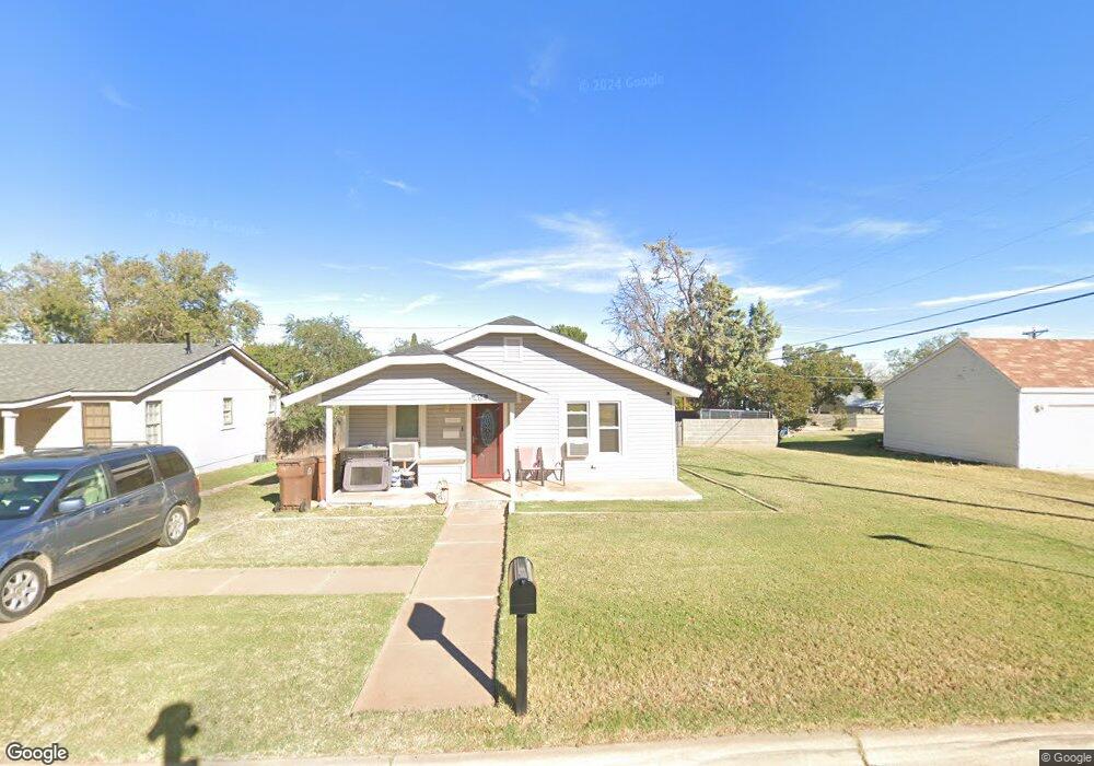 614 Dallas St, Big Spring, TX 79720 - photo 1
