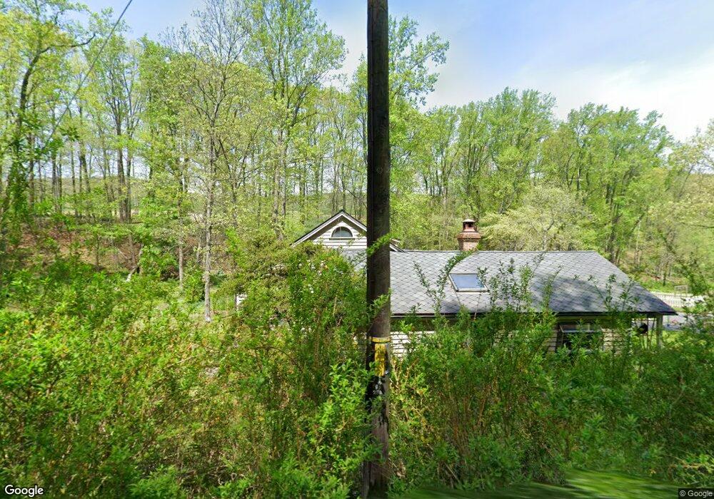 189 Blue Rocks Rd, Lenhartsville, PA 19534 - photo 1