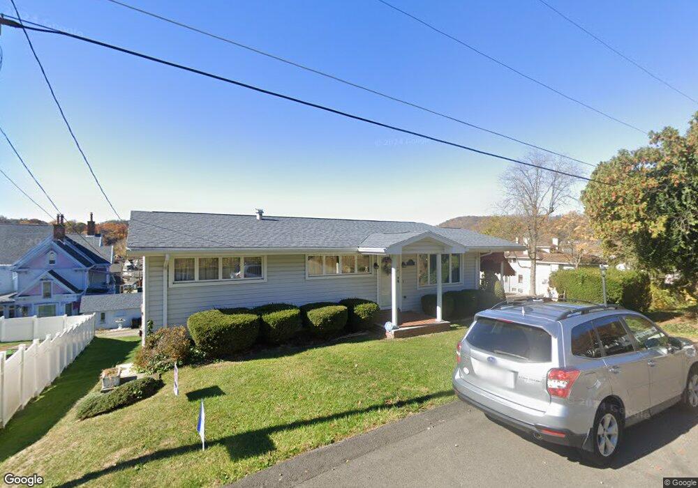906 Howard St, West Newton, PA 15089 - photo 1