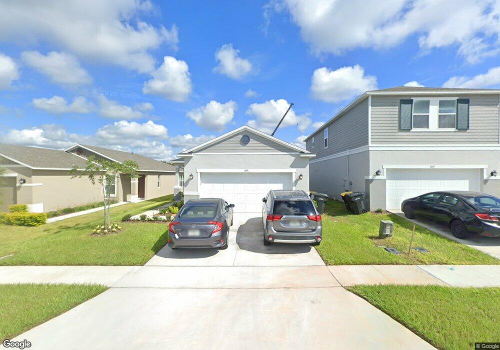 1051 Papaya Cir, Davenport, FL 33897 - photo 1