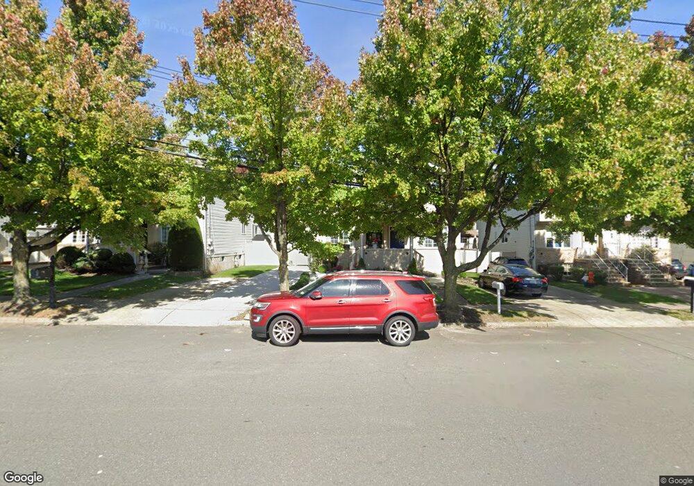 155 Sharrotts Rd, Staten Island, NY 10309 - photo 1