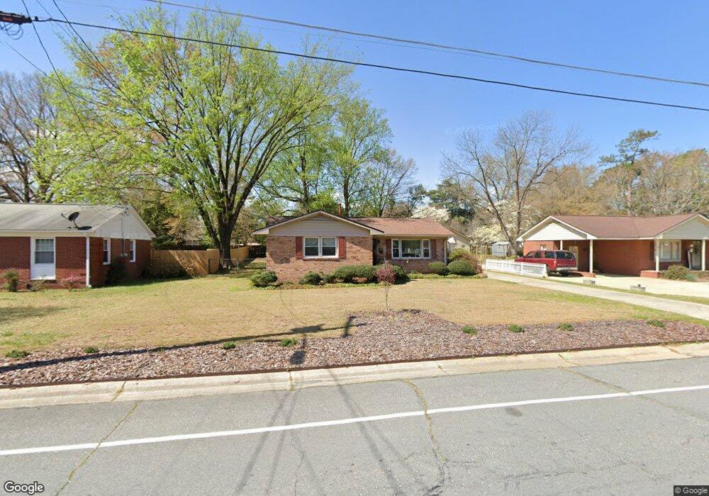 1430 Berkshire Rd, Fayetteville, NC 28304 - photo 1