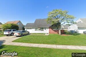 51 Jolly Ln, Levittown, PA 19055