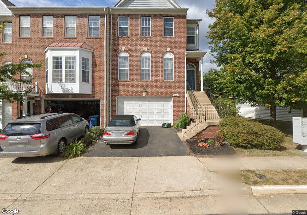 22555 Maison Carree Square, Ashburn, VA 20148 - photo 1