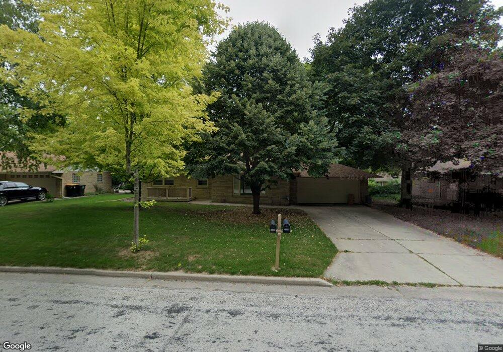 1628 N 118th St, Milwaukee, WI 53226 - photo 1