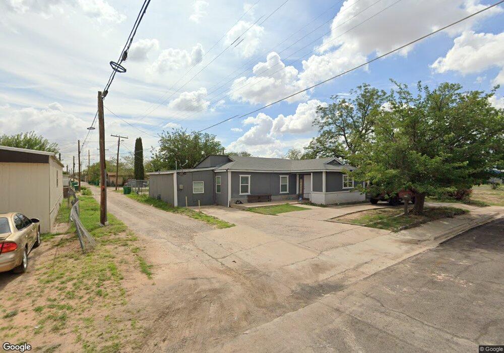1012 S Shipp St, Hobbs, NM 88240 - photo 1