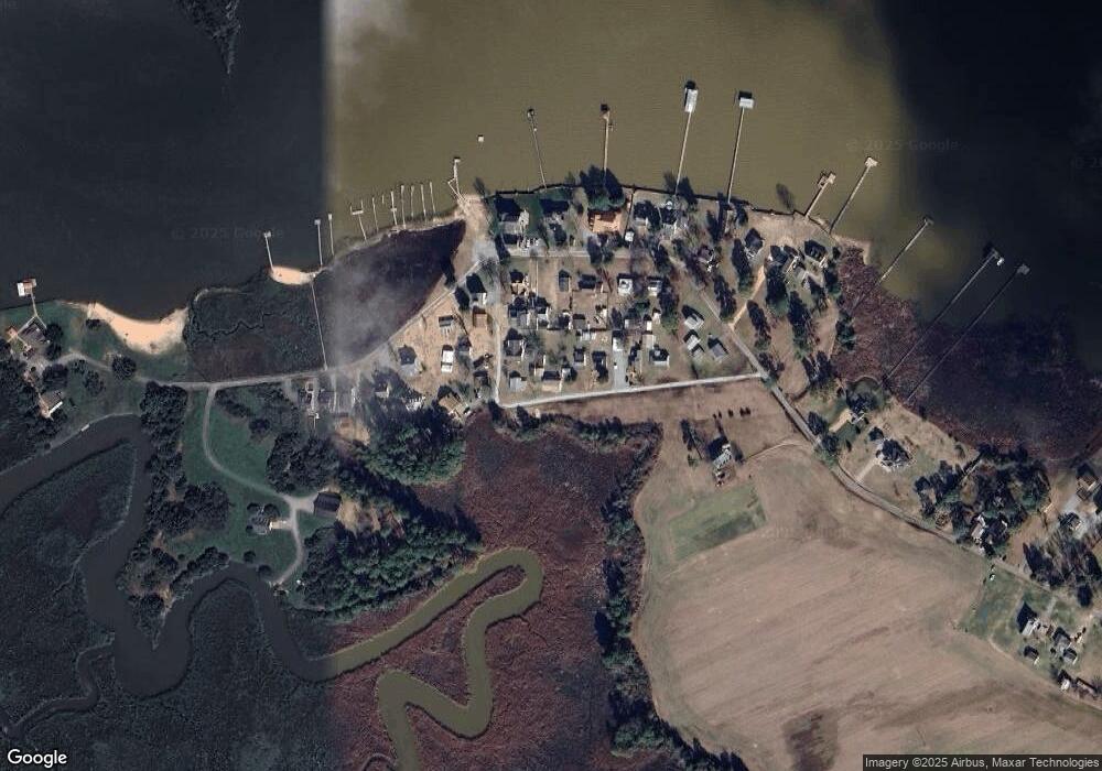 206 Mayfly Dr, Dunnsville, VA 22454 - photo 1