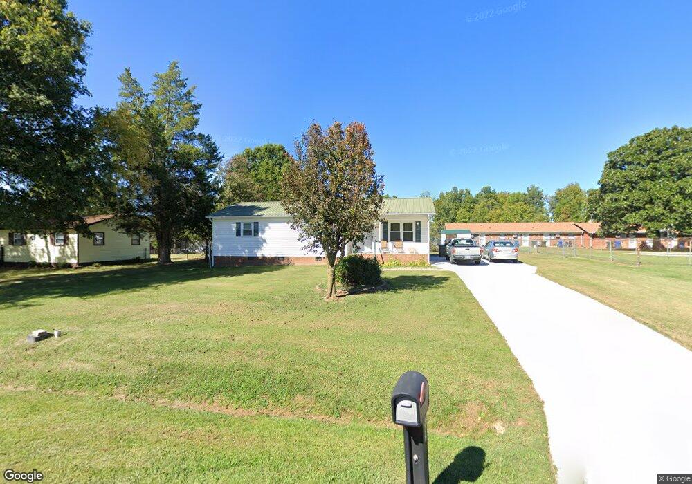 102 Cloverdale Dr, Archdale, NC 27263 - photo 1