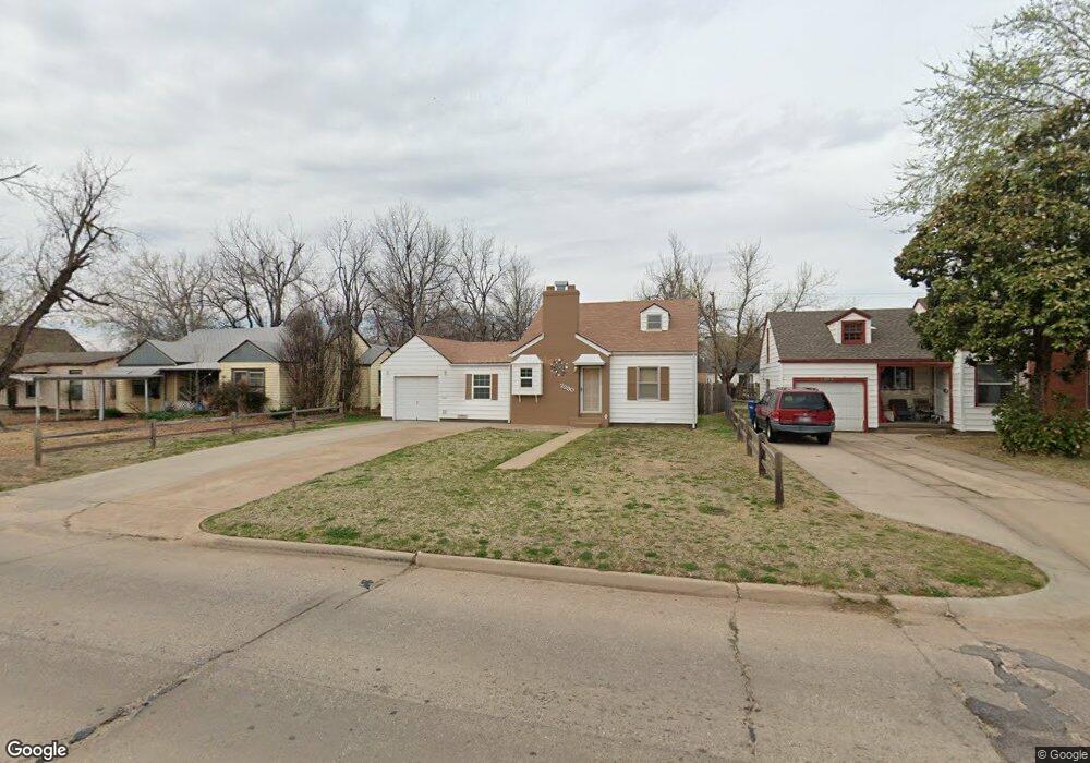 2230 W Randolph Ave, Enid, OK 73703 - photo 1