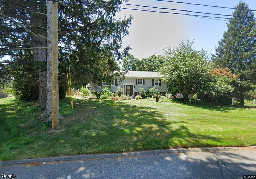 3 Fernwood Dr, Wilbraham, MA 01095 - photo 1