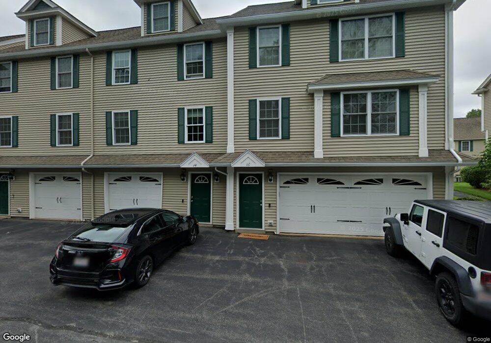 530 Mammoth Rd unit 8, Dracut, MA 01826 - photo 1