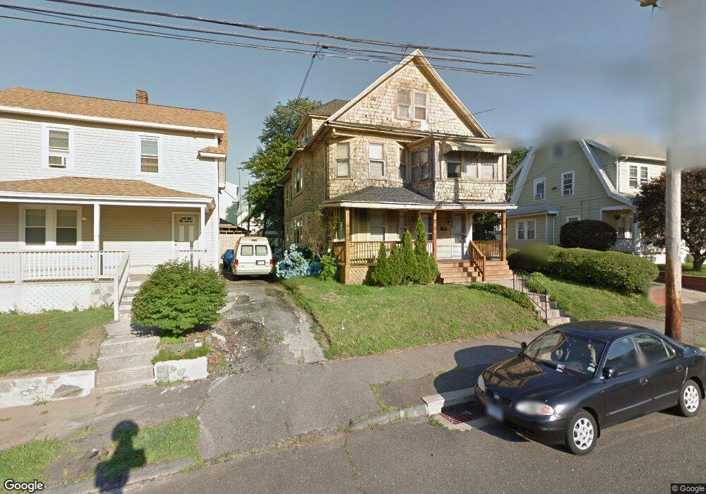 1401 Kossuth St unit 1403, Bridgeport, CT 06608 - photo 1