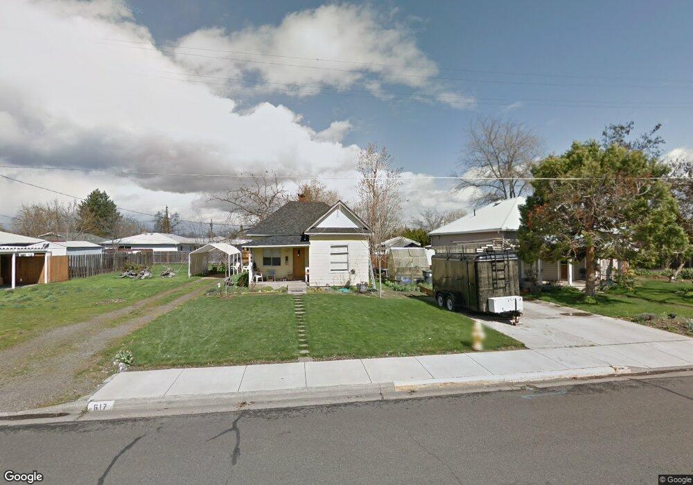 623 Cedar St, Central Point, OR 97502 - photo 1