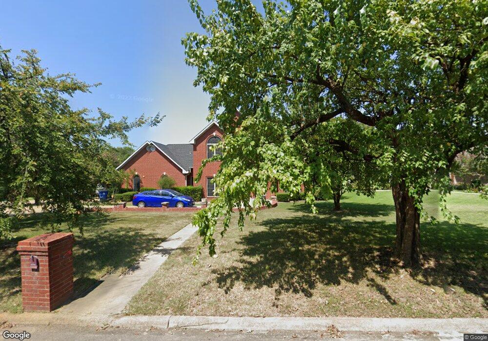 2305 W Crawford St, Denison, TX 75020 - photo 1