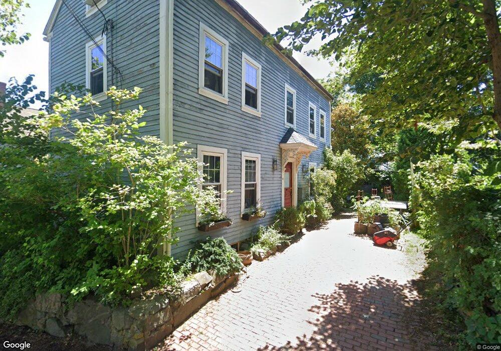 16 Rowland St, Marblehead, MA 01945 - photo 1