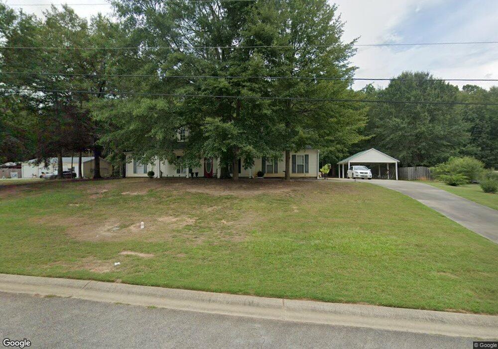 120 Lambdin Cir, Barnesville, GA 30204 - photo 1