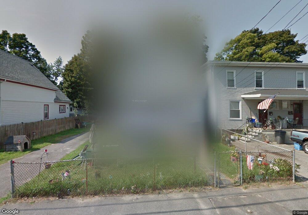 17 Maple St, Saugus, MA 01906 - photo 1