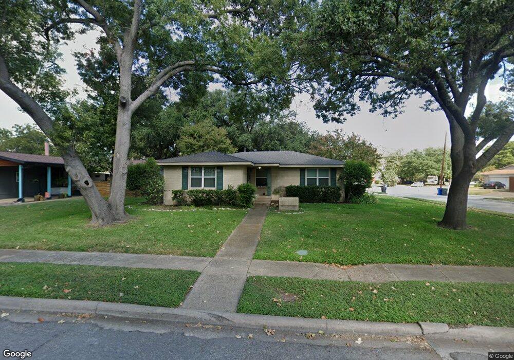 7211 Wake Forrest Dr, Dallas, TX 75214 - photo 1